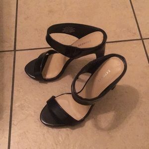 Express black heels size 6